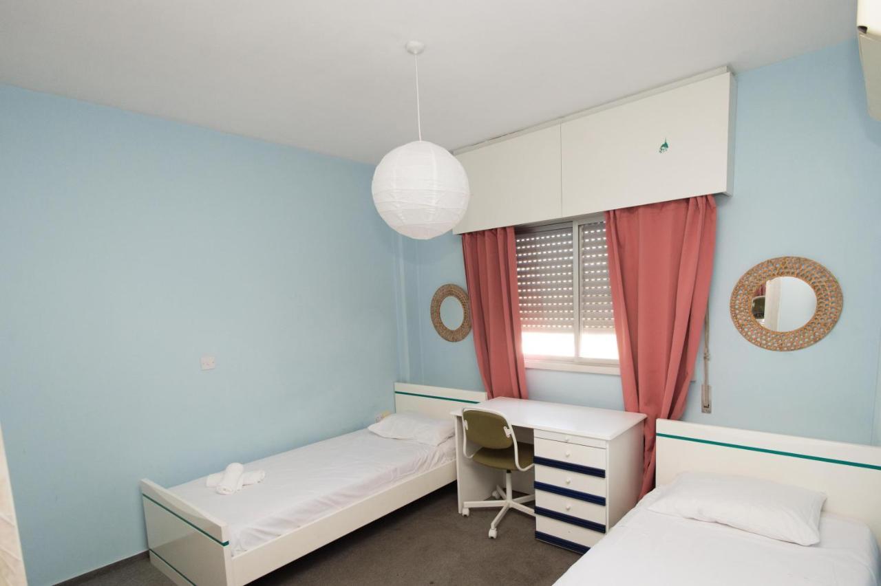 Private Room In A Shared Flat At Best Location Limassol Exterior foto